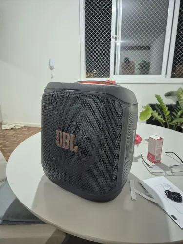 JBL PARTYBOX ENCORE 2
