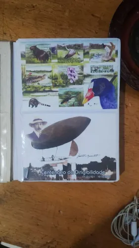 coleção antiga de cartões postais