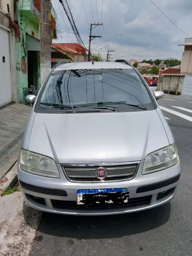 Fiat Idea ELX 1.8 MPI Flex 8V 5P 2010