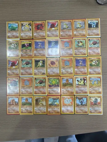 Cartas Pokémon vintage NM