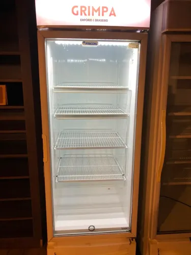 Freezer expositor Fricon, 565L, 127v