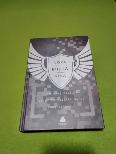 Livro Nova bíblia viva