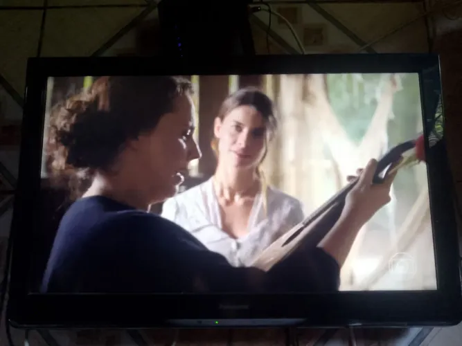 Tv Panasonic de 32 polegadas não e smart