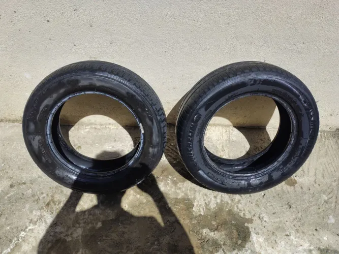Vendo Pneus usados