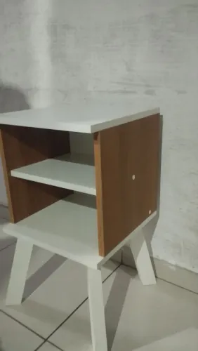 Criado mudo 