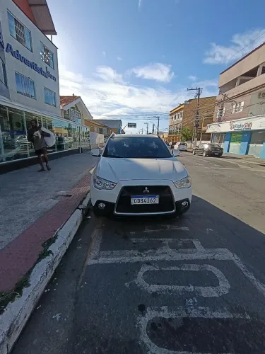 Mitsubishi ASX 2.0 16V 4X4 160cv Aut. 2012