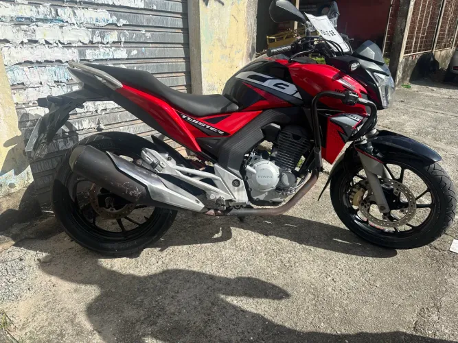 VENDO TWISTER 2019 E OUTRA 2020