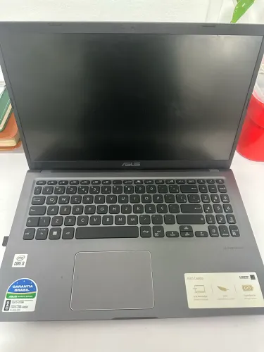 NOTBOOK ASUS CORE I3 - QUASE NOVO