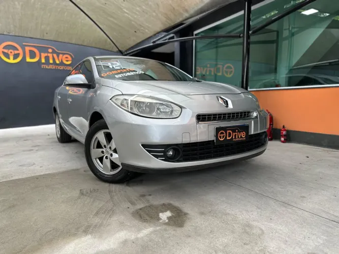 Renault Fluence Sed. Dynamique 2.0 16V Flex Aut. 2012