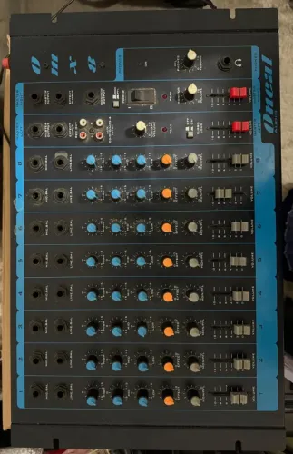 Mesa de Som Oneal OMX-8-EC (Usada)