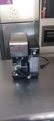 Cafeteira Expresso Oster PrimaLatte - Pouco Uso, Em Perfeito Estado