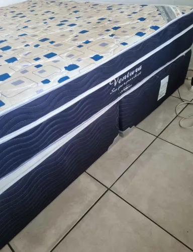 Cama queen site