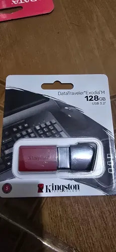 Pen-drive Exodia Kingston 128gb 3.2