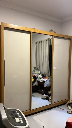 GUARDA ROUPA DE CASAL