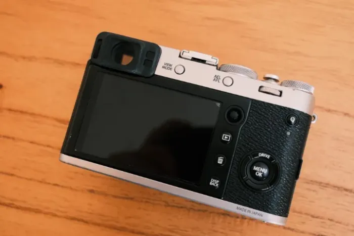 Fuji X100F