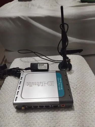 Roteador wireless D-link modelo DI 524