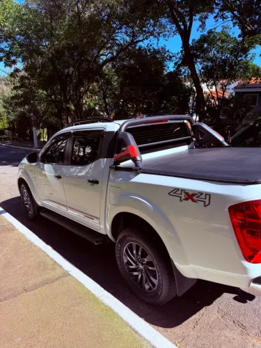 Nissan Frontier X-gear CD 4X4 2.3 Bi-TB Die.aut 2022