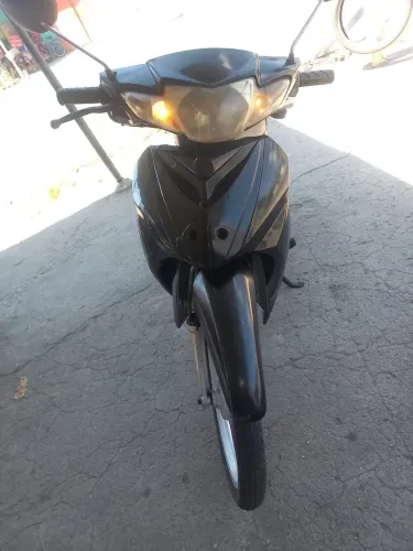 Vendo moto cinquentinha Zig 