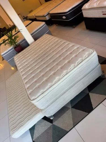 Bicama com cama auxiliar 