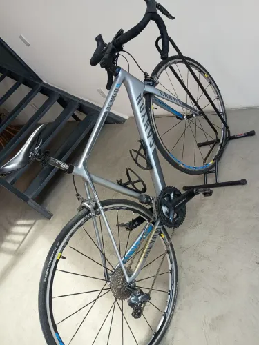 Bike Speed - Road CANYON ULTIMATE CF SL CARBONO