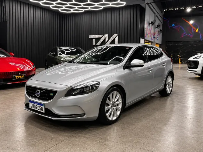 Volvo V40 T-3 Kinetic 1.5 Aut. 2016