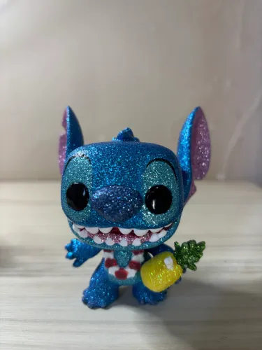 Funko pop Luau stitch diamond #1567 