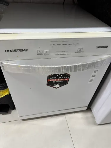 Lava louças Brastemp 8 serviços COM DEFEITO