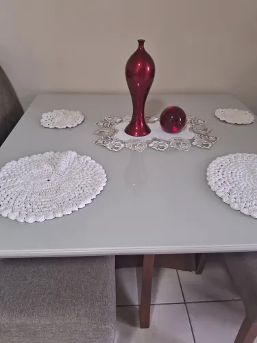 Vendo mesa de jantar