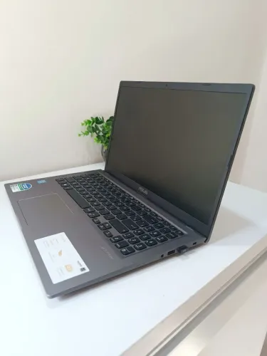 NOTEBOOK ASUS UHD600 CELERON DUAL CORE-N4020 ( Para sair hoje! ) + CARREGADOR + MOUSE + CP