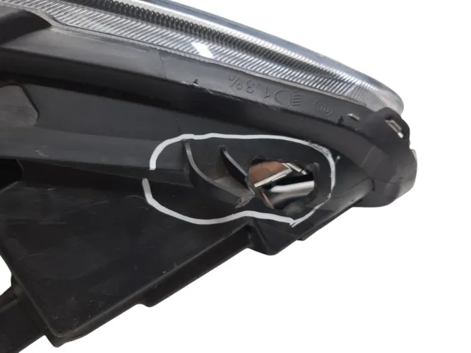 Farol Lado Esquerdo Chery Tiggo 7 2019 A 2020 Com Detalhe  Esquerdo/motorista