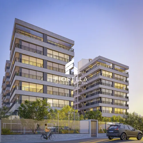 Apartamento com 02 dormitórios sendo 02 Suítes no bairro Praia Comprida - São José