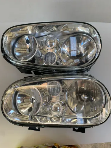 Par de Farol de Golf Sapão 
