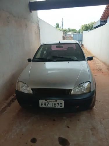Ford Fiesta GL 1.0 5P 2001