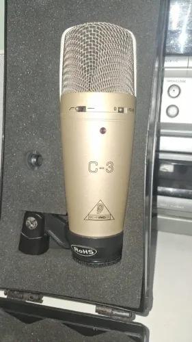 Microfone Condensador Multi padrão Behringer C-3 