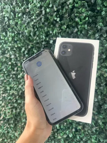 iPhone 11 - 128 GB