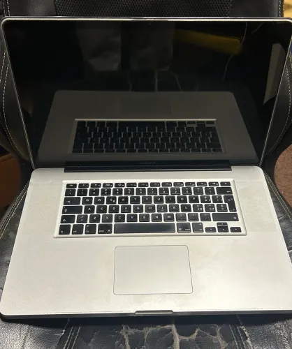 Macbook Pro 17 polegadas - Para Peças 