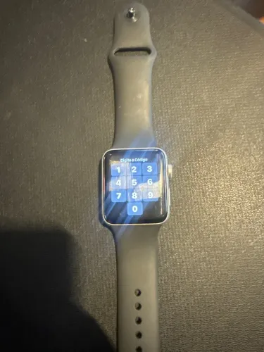 Apple Watch Series 3 42mm + Carregador | Excelente estado