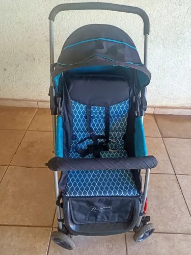 Carrinho de bebê Multikids