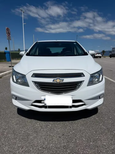 Chevrolet Onix Hatch LT 1.0 8V Flex Power Mec. 4P 2016