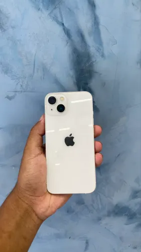 iPhone 13