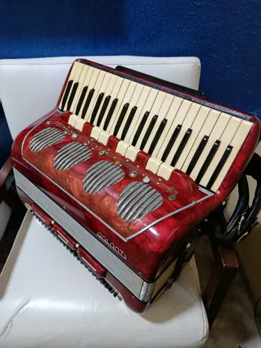 ACORDEON GALANTI ITÁLIA 4/5 VOZ IMPECÁVEL ( UMA RARIDADE )