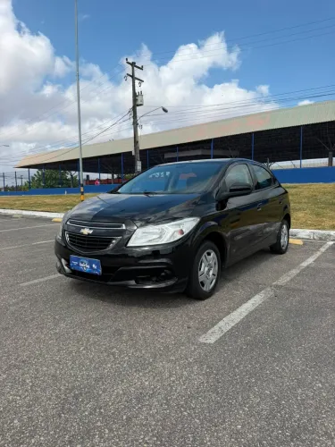 Chevrolet Onix Hatch LT 1.0 8V Flex Power Mec. 4P 2014