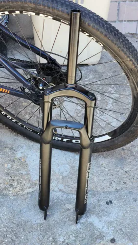 garfo de suspensão de mountain bike garfo mtb <br>RockShox Recon Silver RL 