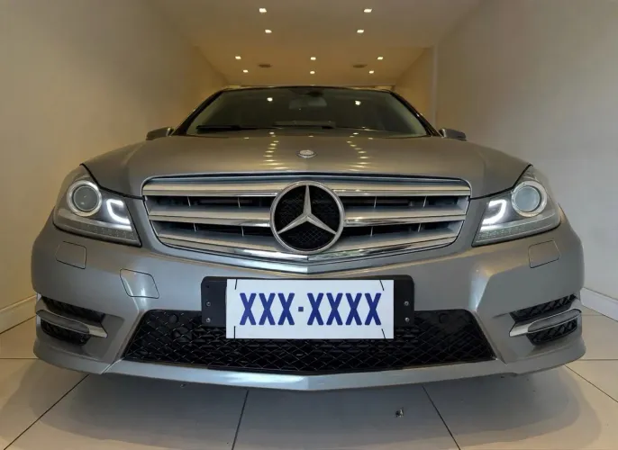 Mercedes-Benz C-180 CGI Sport 1.6 TB 16V 156cv Aut. 2014