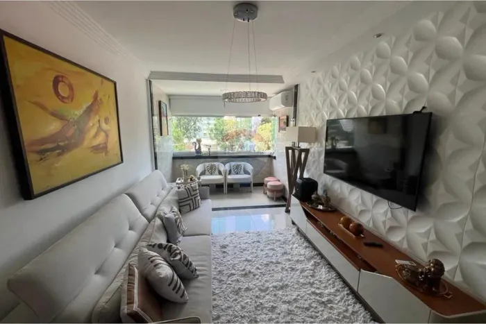 Vendo Apartamento no Bairro das Graças 3 Quartos 123m² Excelente Localização