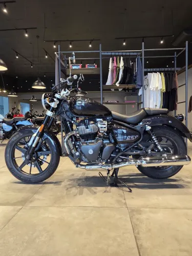 *Super Meteor Astral 650cc - Francisco * 