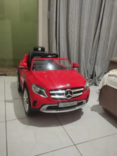 Carrinho Mercedes