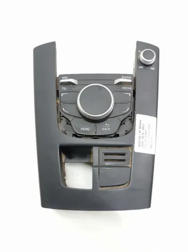 Comando Radio Cd Player Audi A3 Sedan 1.8 2015 8v0919614p