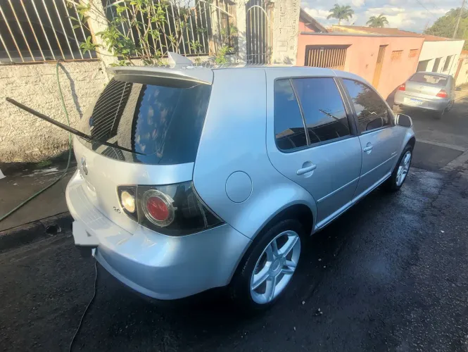 Volkswagen Golf Sportline 2.0 MI Total F. 8V Tip. 2011