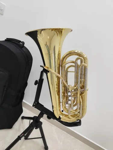 Tuba 3/4 Tokai TB-201L Em Do 4 Pistos - Nova (mostruário) -Aceito trocas-Parcelo 21x